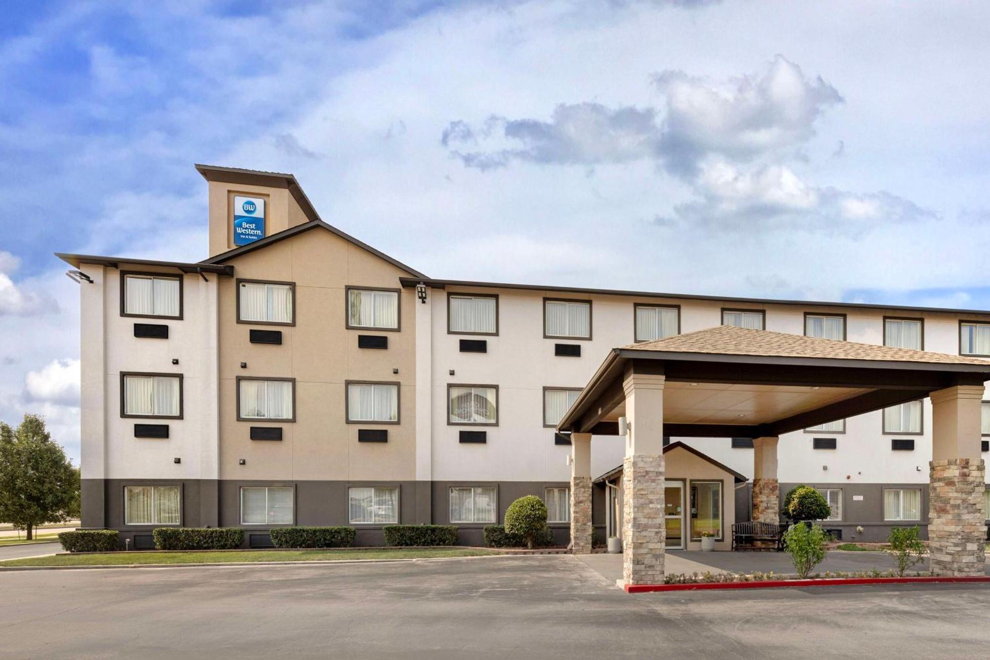 Best Western Greentree Inn & Suites Мур Экстерьер фото